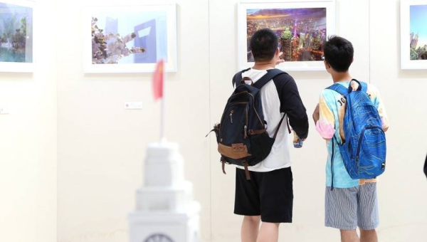 判断 AI 绘画赛博城市模型侵权依据 - 来及网络